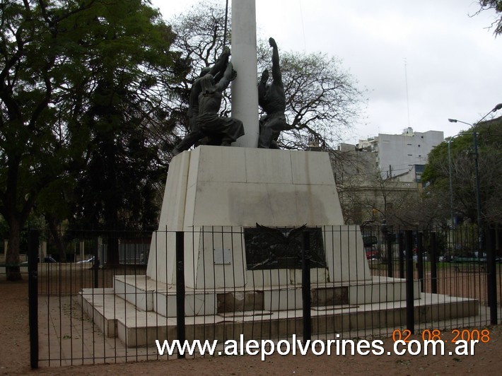 Foto: Barracas - Plaza Colombia - Barracas (Buenos Aires), Argentina