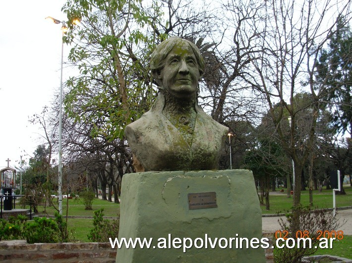 Foto: Villa Dominico - Busto Carlota Dominico - Villa Dominico (Buenos Aires), Argentina