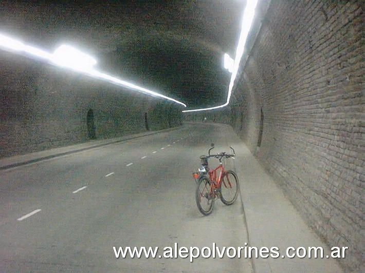 Foto: Rosario - Túnel Presidente Arturo Illia - Rosario (Santa Fe), Argentina
