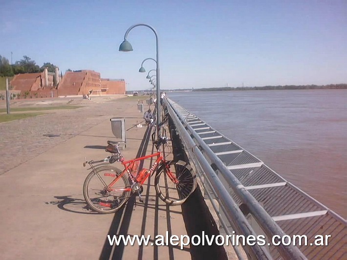 Foto: Rosario - Explanada de España - Rosario (Santa Fe), Argentina