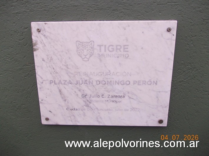 Foto: Don Torcuato - Plaza Juan Domingo Peron - Don Torcuato (Buenos Aires), Argentina