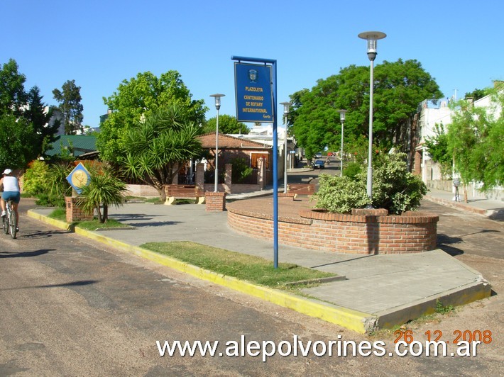 Foto: Plazoleta Centenario - Fray Bentos ROU - Fray Bentos (Río Negro), Uruguay