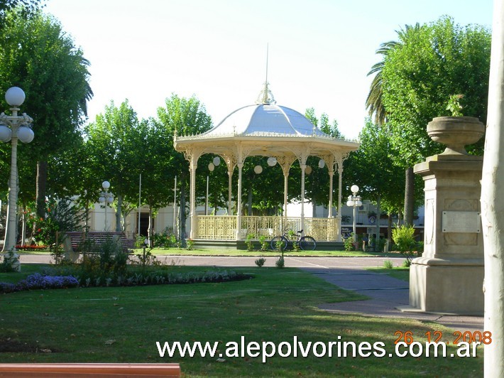 Foto: Plaza Constitución - Fray Bentos ROU - Fray Bentos (Río Negro), Uruguay