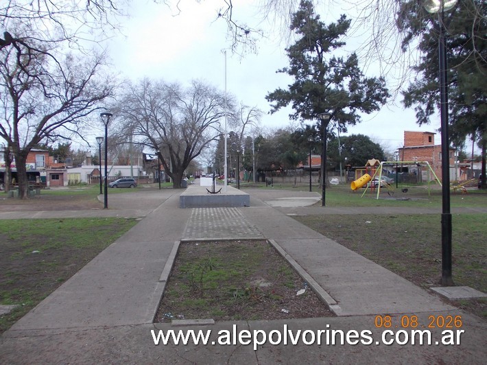 Foto: Plaza Sosa - Pablo Nogues - Ingeniero Pablo Nogues (Buenos Aires), Argentina