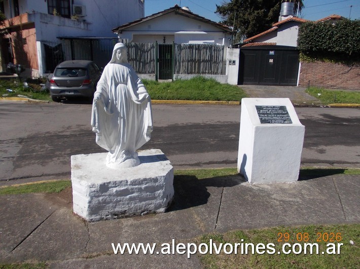 Foto: Plazoleta Julio Cassano - Los Polvorines - Los Polvorines (Buenos Aires), Argentina