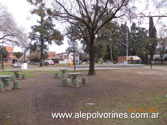 Foto: Plaza Sosa - Pablo Nogues - ingeniero Pablo Nogues (Buenos Aires), Argentina