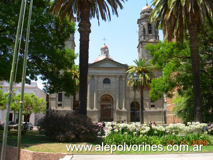Foto: Catedral Nuestra Señora de Mercedes - Mercedes ROU - Mercedes (Soriano), Uruguay