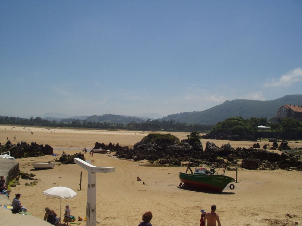 Foto de Isla (Cantabria), España