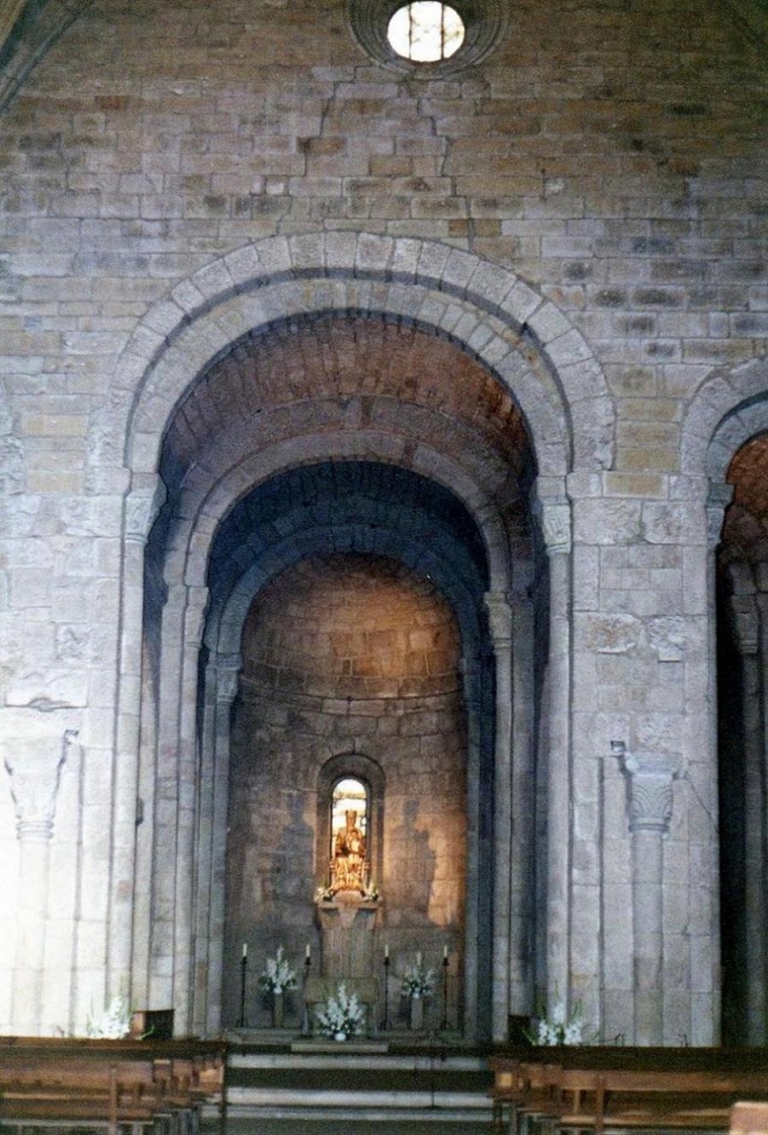 Foto de Leyre (Navarra), España