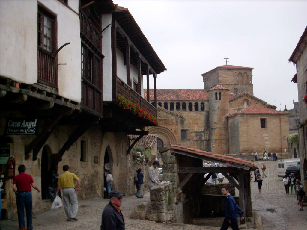 Foto de Santillana del Mar (Cantabria), España