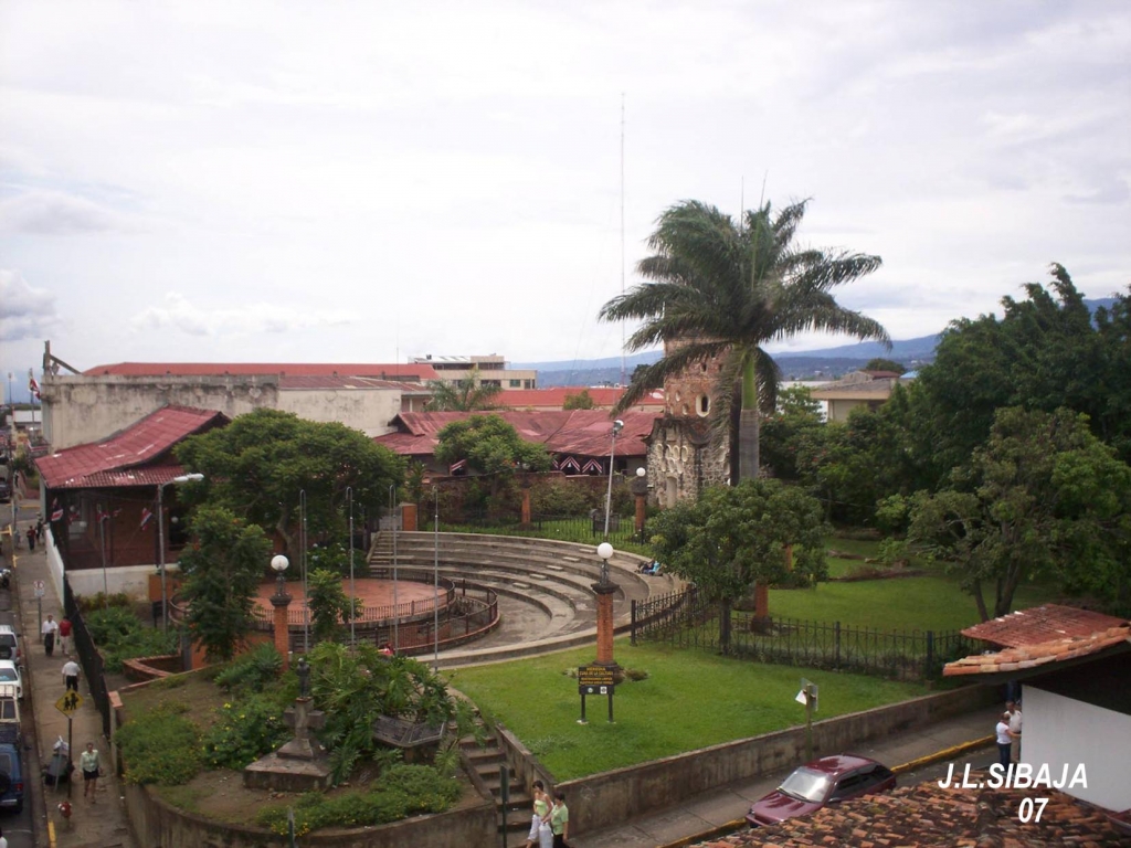 Foto: PLAZA EL FORTIN - Heredia, Costa Rica