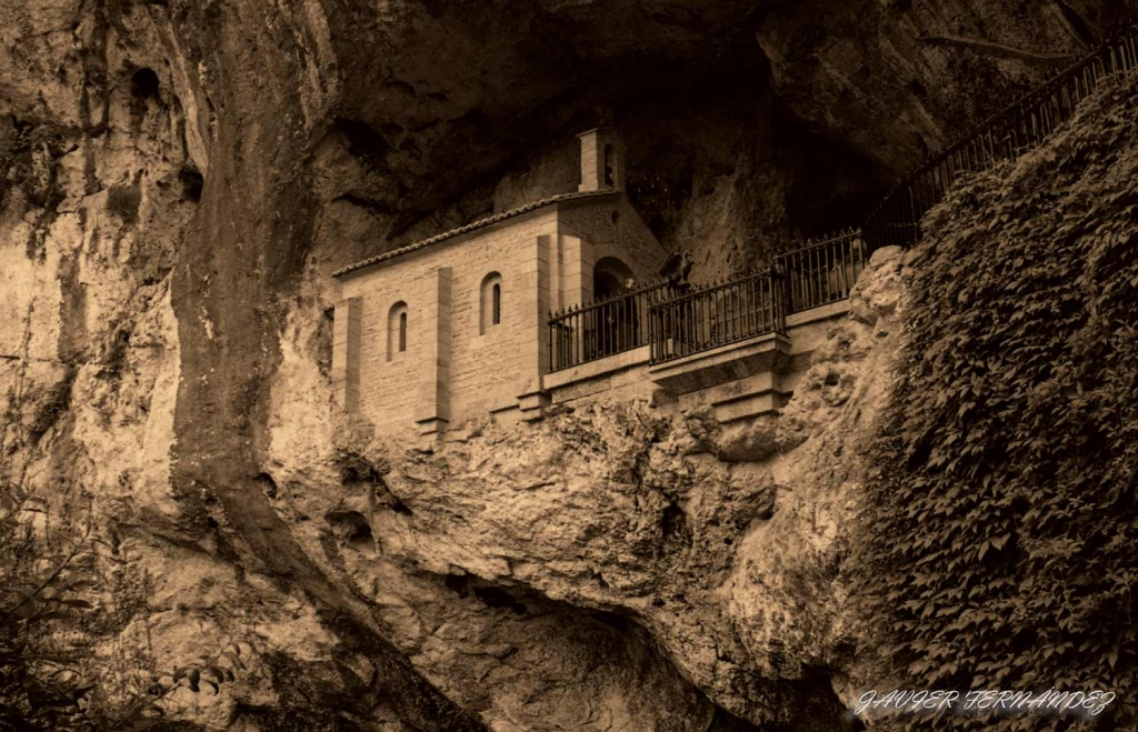 Foto de Cangas de Onís (Asturias), España