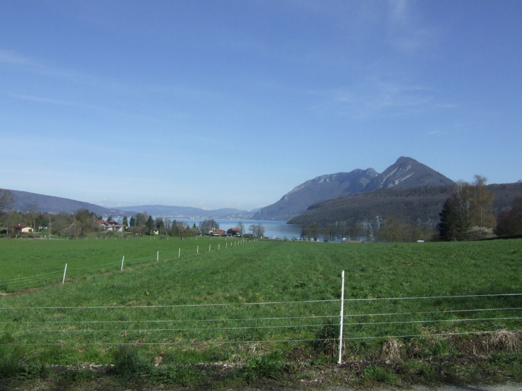 Foto de Duingt, Francia