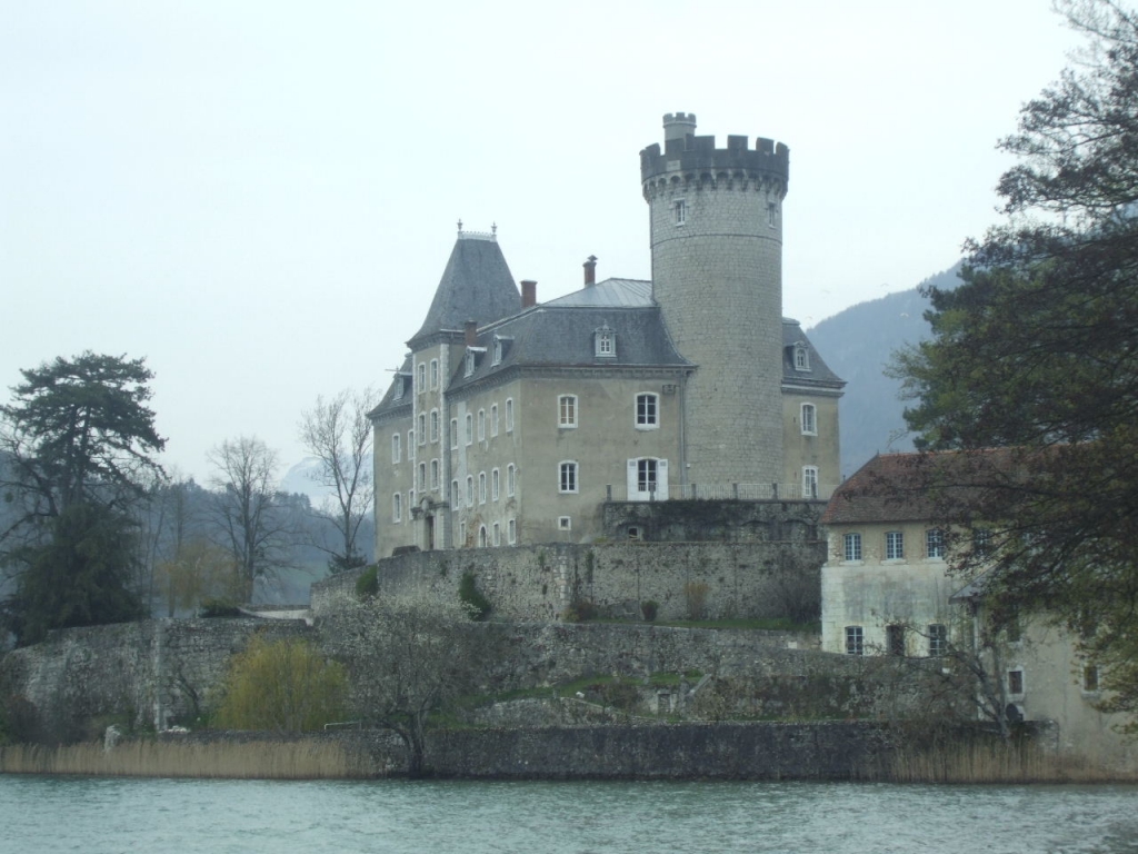 Foto de Duingt, Francia