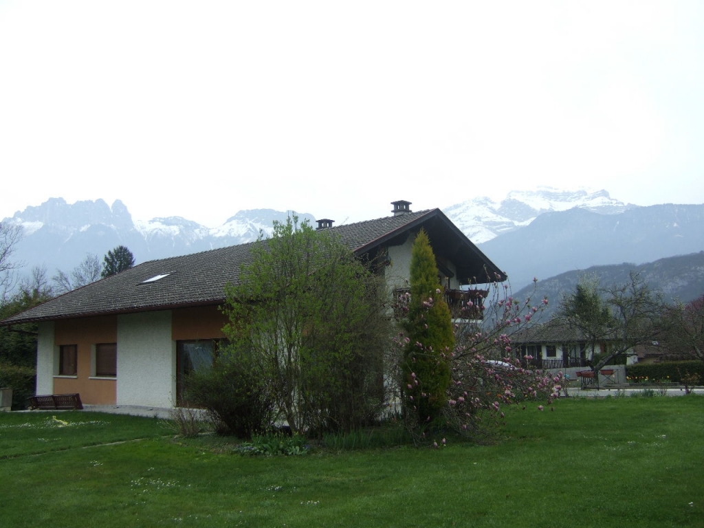 Foto de Duingt, Francia