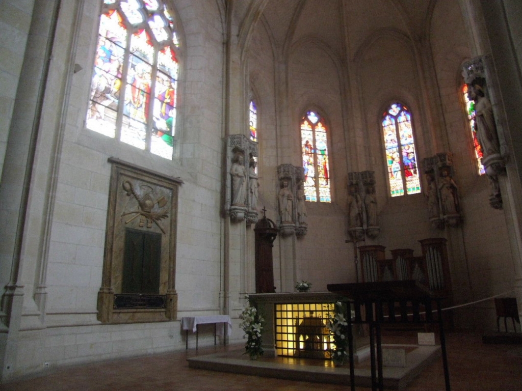 Foto de Saintes, Francia