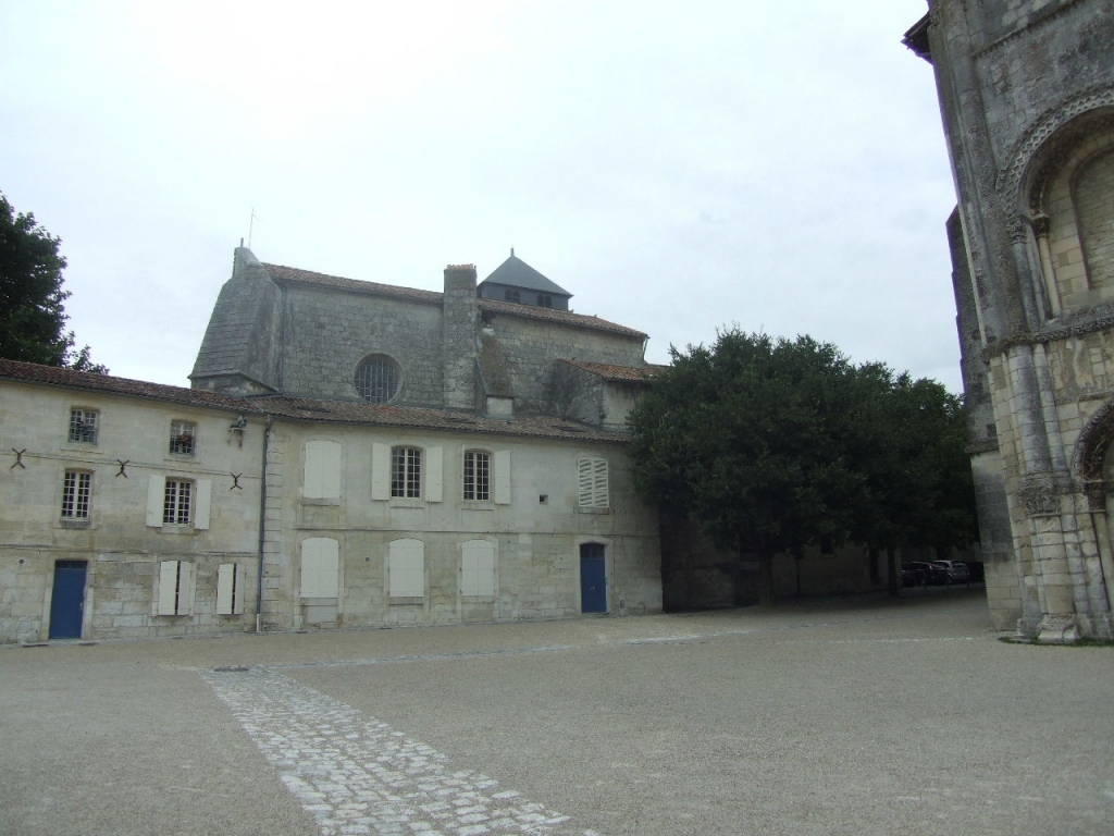 Foto de Saintes, Francia