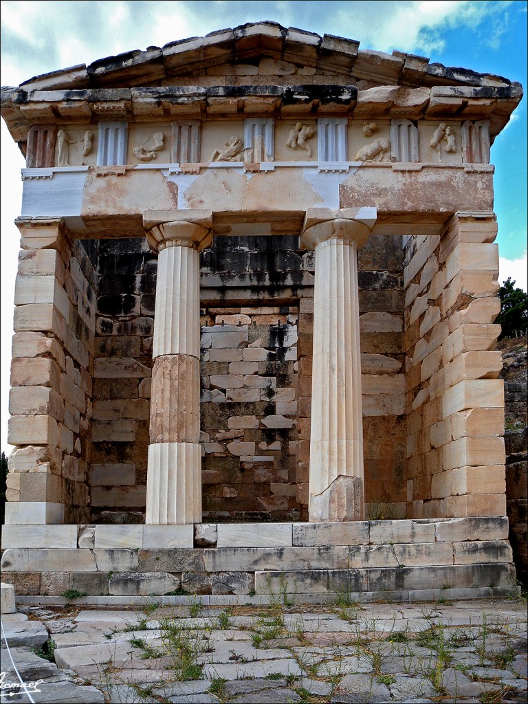 Foto: 111003-026 DELFOS - Delfos, Grecia