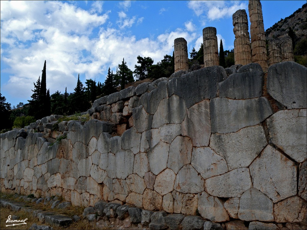 Foto: 111003-031 DELFOS - Delfos, Grecia