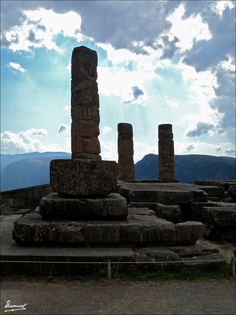 Foto: 111003-044 DELFOS - Delfos, Grecia