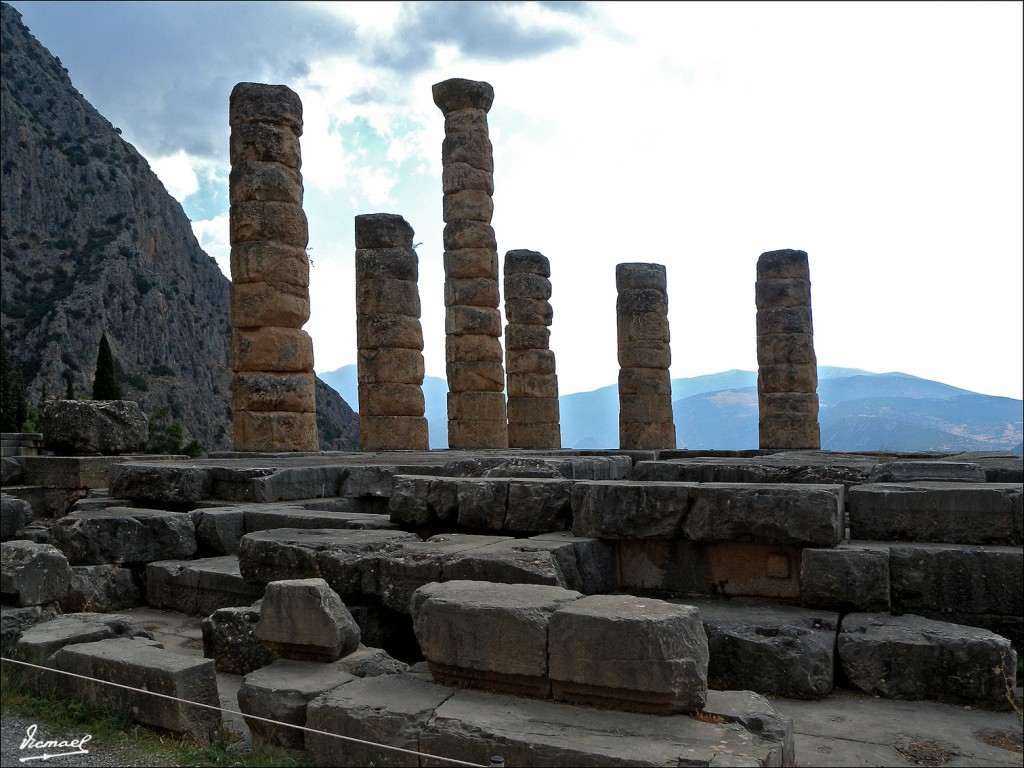 Foto: 111003-045 DELFOS - Delfos, Grecia