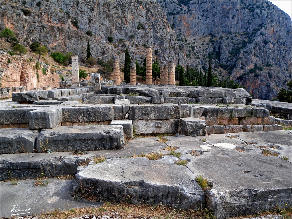 Foto: 111003-051 DELFOS - Delfos, Grecia