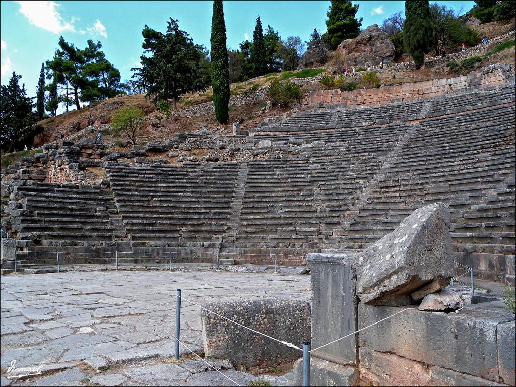 Foto: 111003-056 DELFOS - Delfos, Grecia