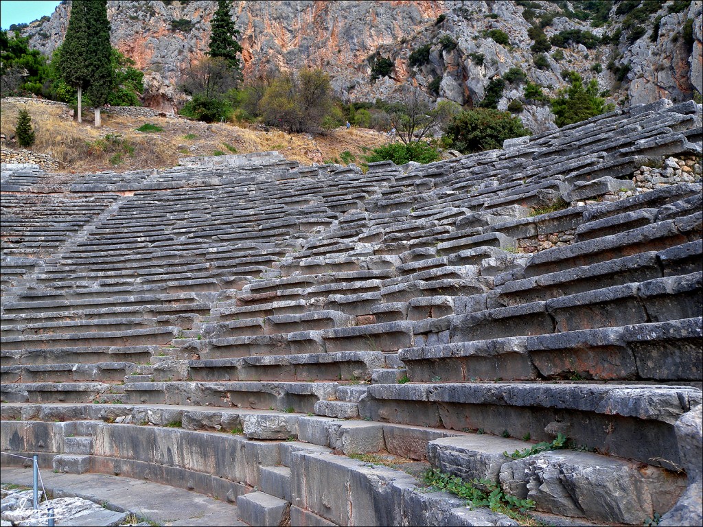 Foto: 111003-057 DELFOS - Delfos, Grecia