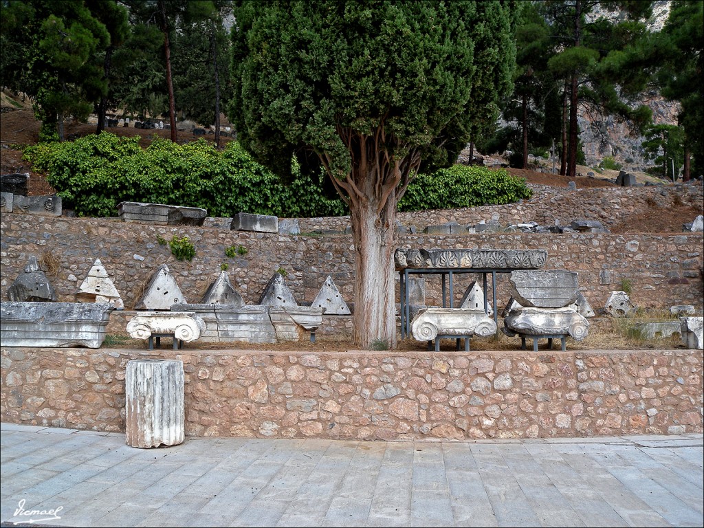 Foto: 111003-089 DELFOS - Delfos, Grecia