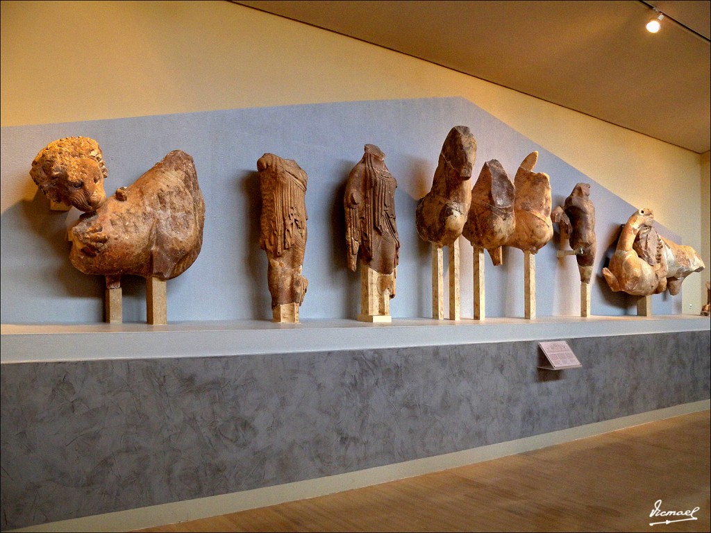 Foto: 111003-132 DELFOS - Delfos, Grecia