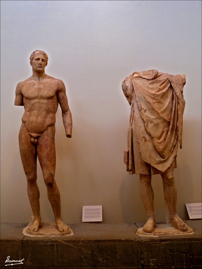 Foto: 111003-147 DELFOS - Delfos, Grecia