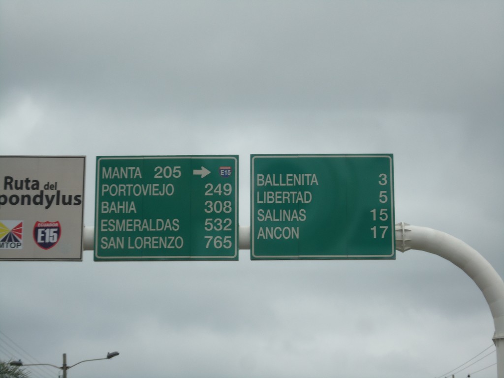 Foto: Valla de Publicidad - Santa Elena, Ecuador