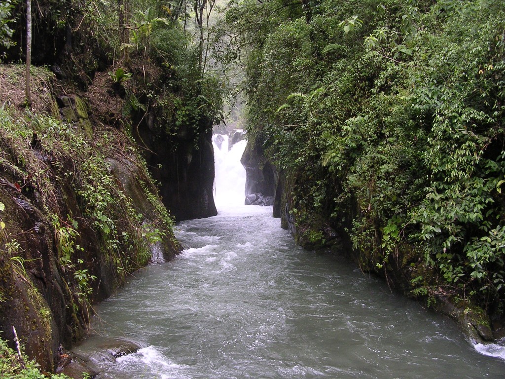 Foto: Cascada Velo de Novia - Dota (San José), Costa Rica
