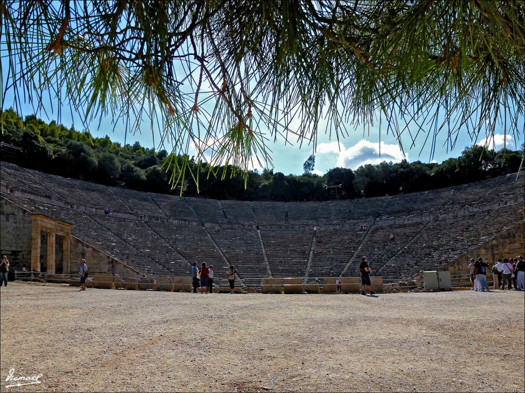 Foto: 110929-21 EPIDAURO TEATRO - Epidauro, Grecia