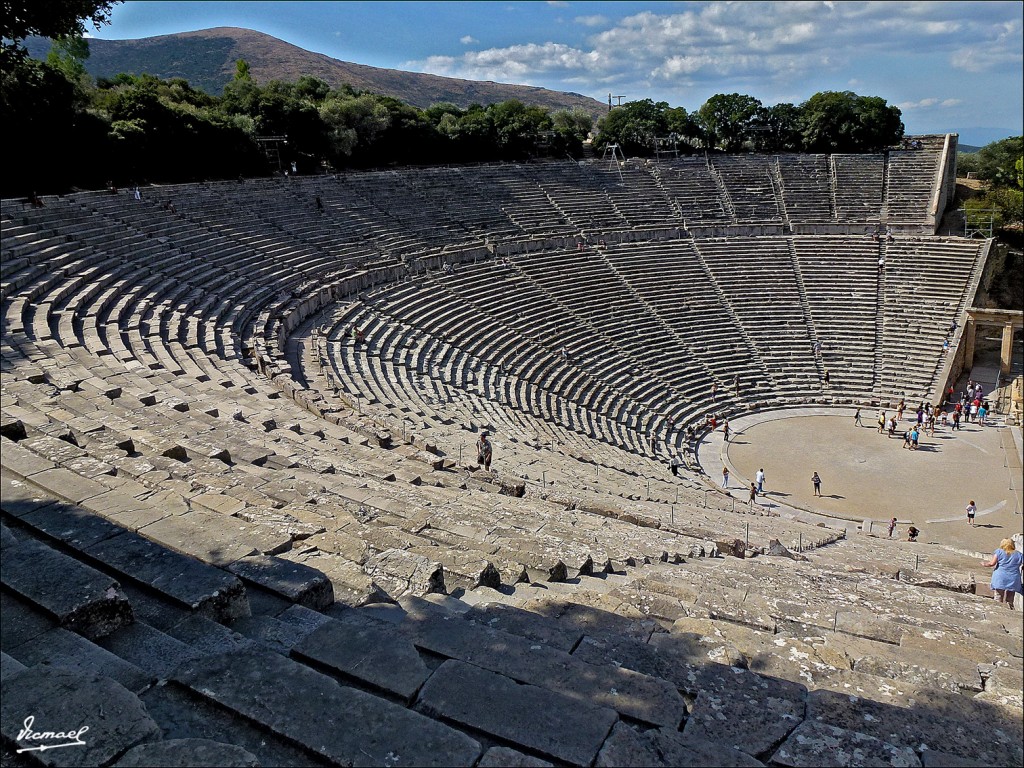 Foto: 110929-26 EPIDAURO TEATRO - Epidauro, Grecia