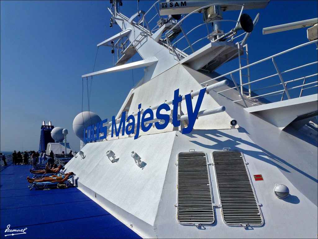 Foto: 110930-022 LOUIS MAJESTY - Mar Egeo (Attica), Grecia