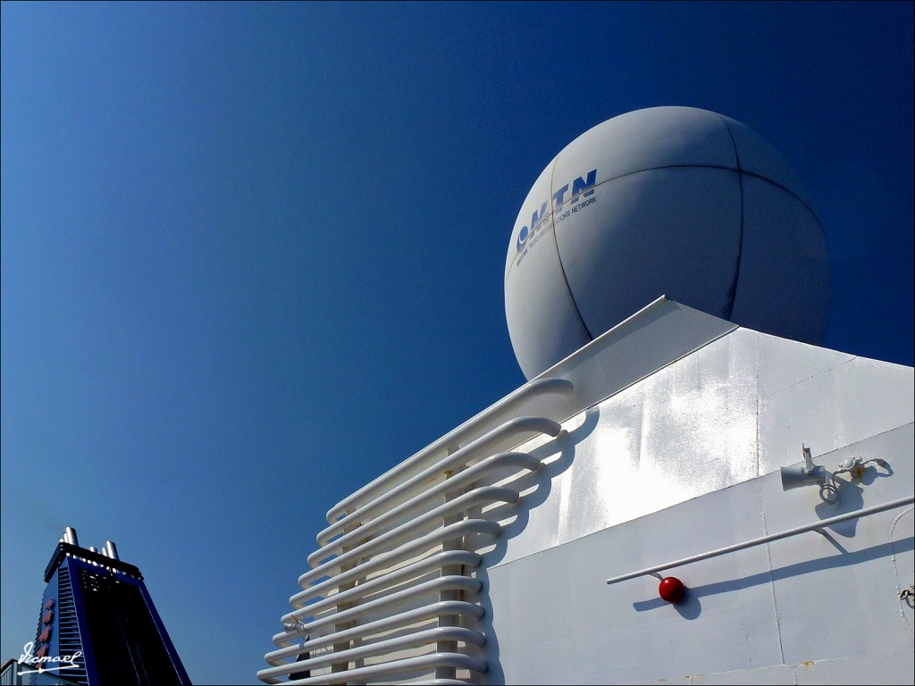 Foto: 110930-028 LOUIS MAJESTY - Mar Egeo (Attica), Grecia