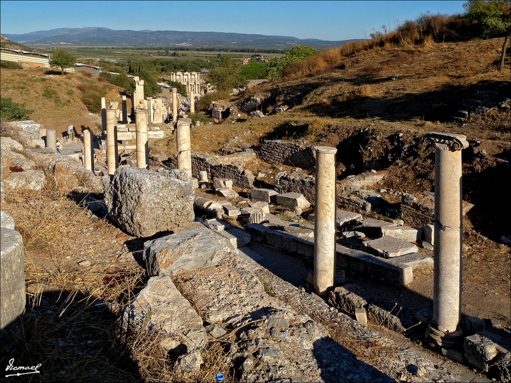 Foto: 111001-056 KUSADASI, TURQUIA - Kusadasi, Turquía