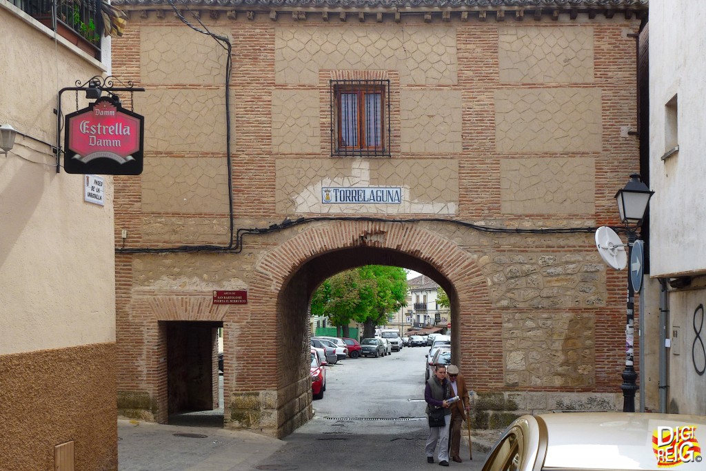 Foto: Arco de San Bartolomé - Torrelaguna (Madrid), España