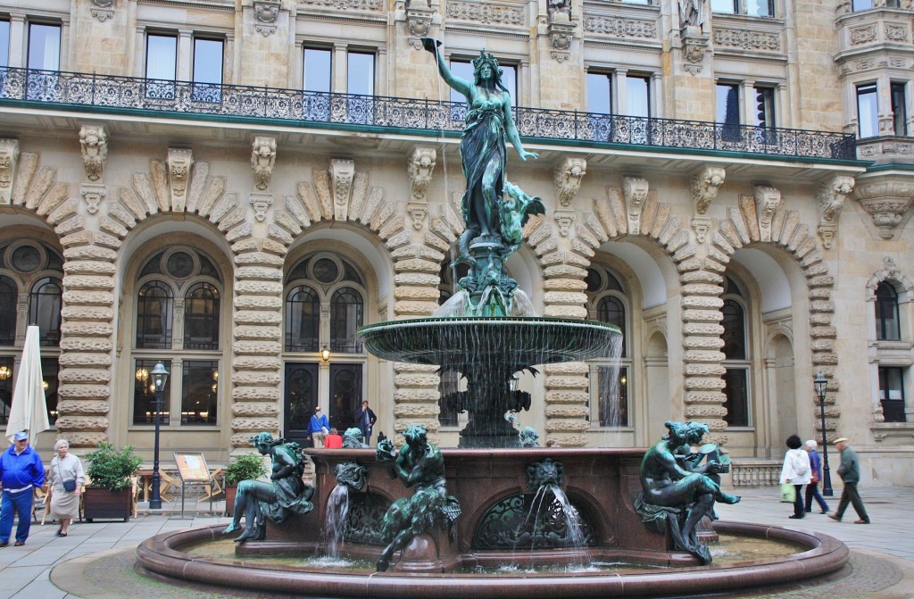 Foto: Patio del Ayuntamiento - Hamburg (Hamburg City), Alemania