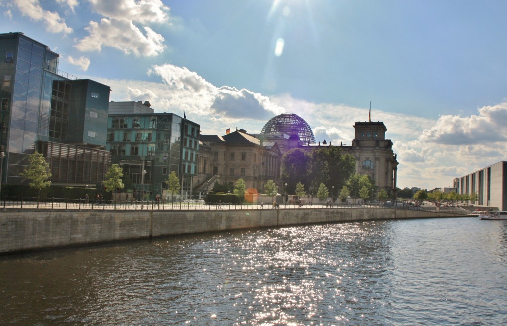 Foto: Vista del rio Spree - Berlín (Berlin), Alemania