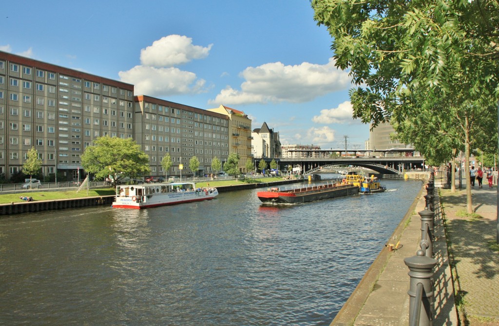 Foto: Vista del rio Spree - Berlín (Berlin), Alemania
