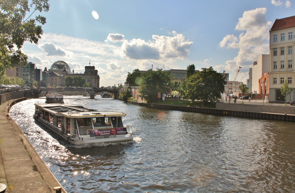 Foto: Vista del rio Spree - Berlín (Berlin), Alemania