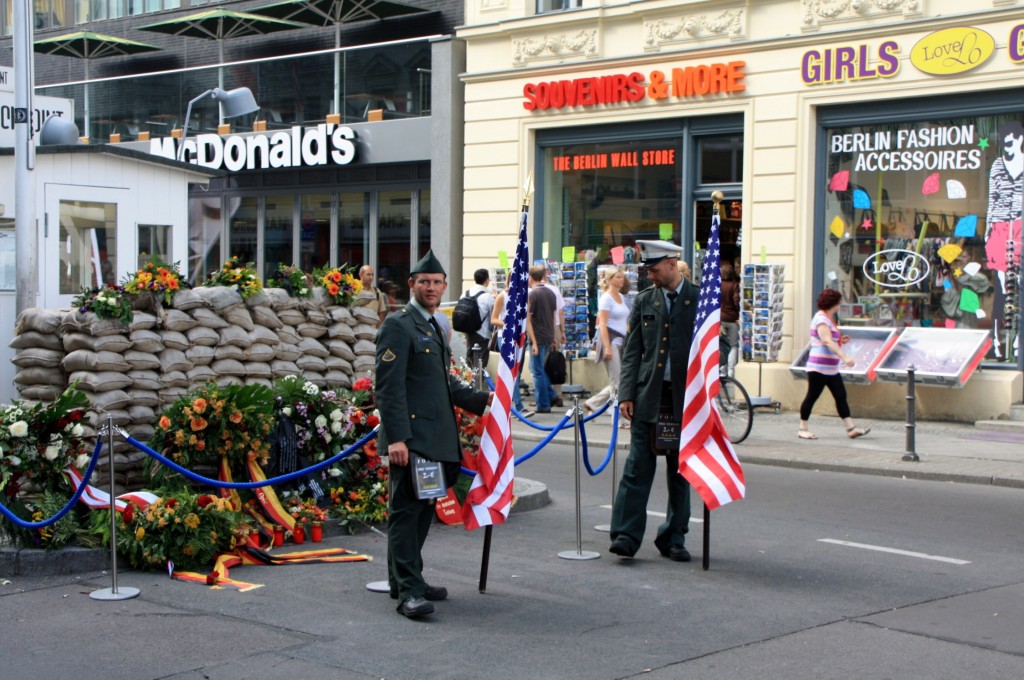 Foto: Checkpoint Charlie - Berlín (Berlin), Alemania