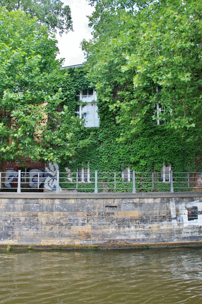 Foto: Navegando por el Spree - Berlín (Berlin), Alemania