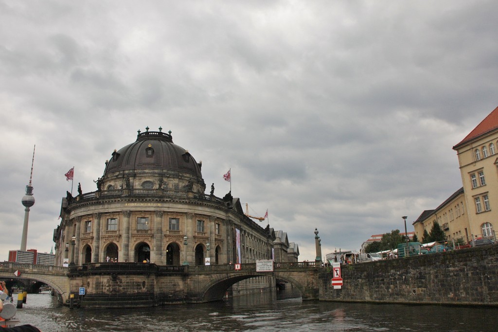 Foto: Navegando por el Spree - Berlín (Berlin), Alemania