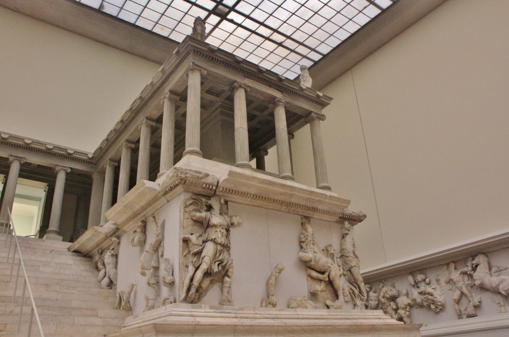 Foto: Museo de Pérgamo (altar de Pérgamo) - Berlín (Berlin), Alemania