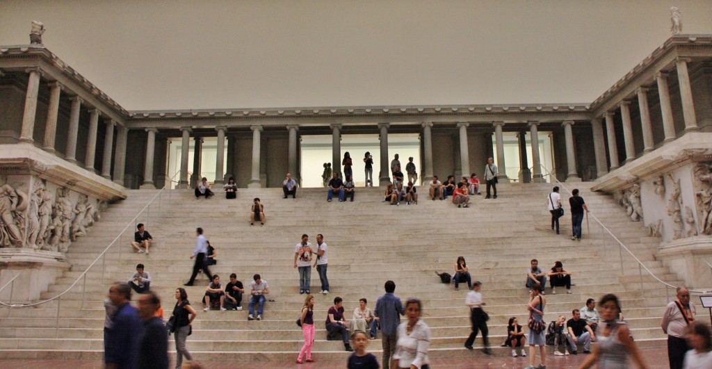 Foto: Museo de Pérgamo (altar de Pérgamo) - Berlín (Berlin), Alemania