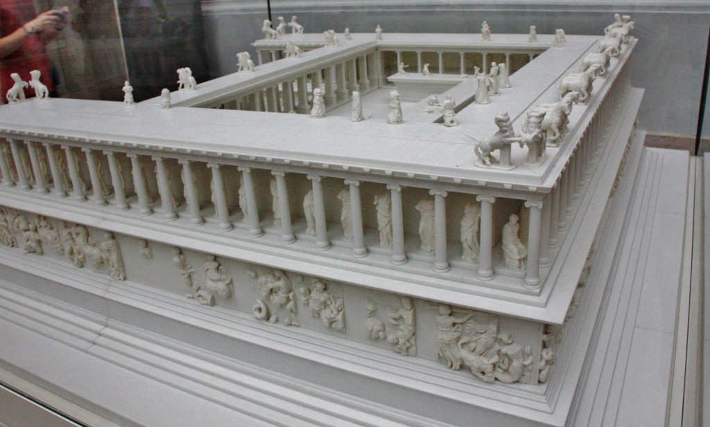 Foto: Museo de Pérgamo (altar de Pérgamo) - Berlín (Berlin), Alemania