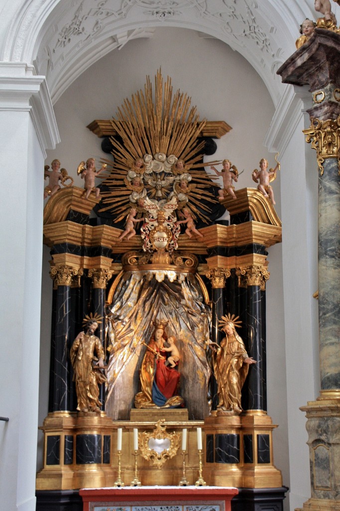 Foto: Neumünster - Würzburg (Bavaria), Alemania